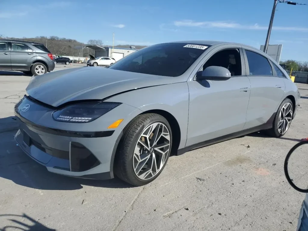 Чому Hyundai Ioniq 6 цікавий для імпорту в Україну